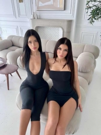 Jmj lezbi shou Munisa